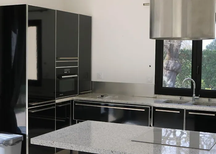 La Maringotte Hébergement de vacances *